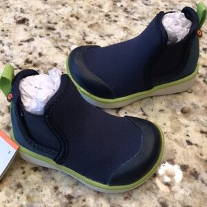 BOGS Kicker Chelsea Water Resistant Boot Baby Toddler Kids Size 4